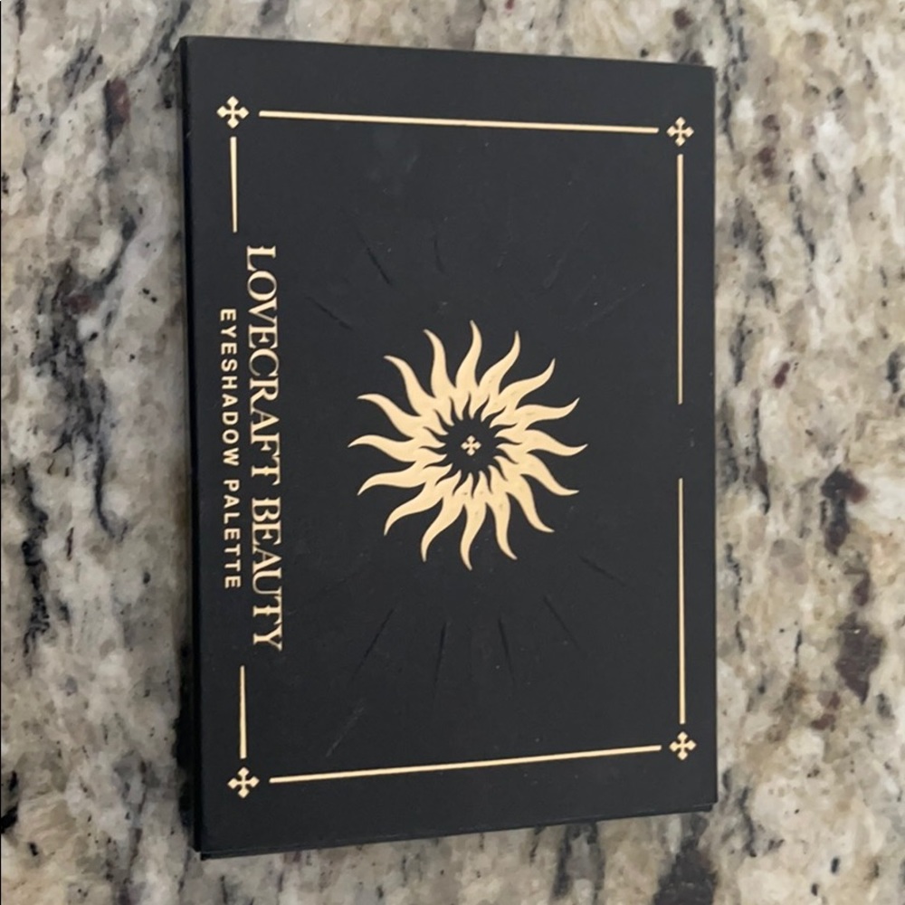 Lovecraft Beauty Eye Shadow palette